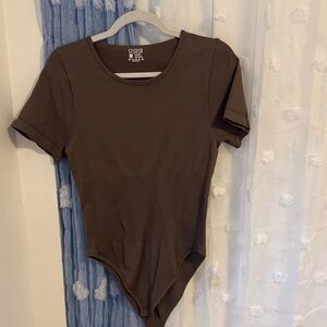 Brown Short Sleeve Bodysuit